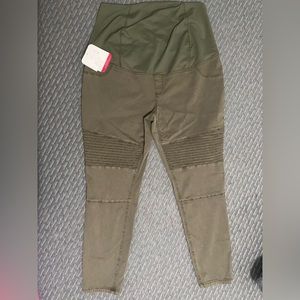 Isabel maternity olive green jegging w/ a crossover panel